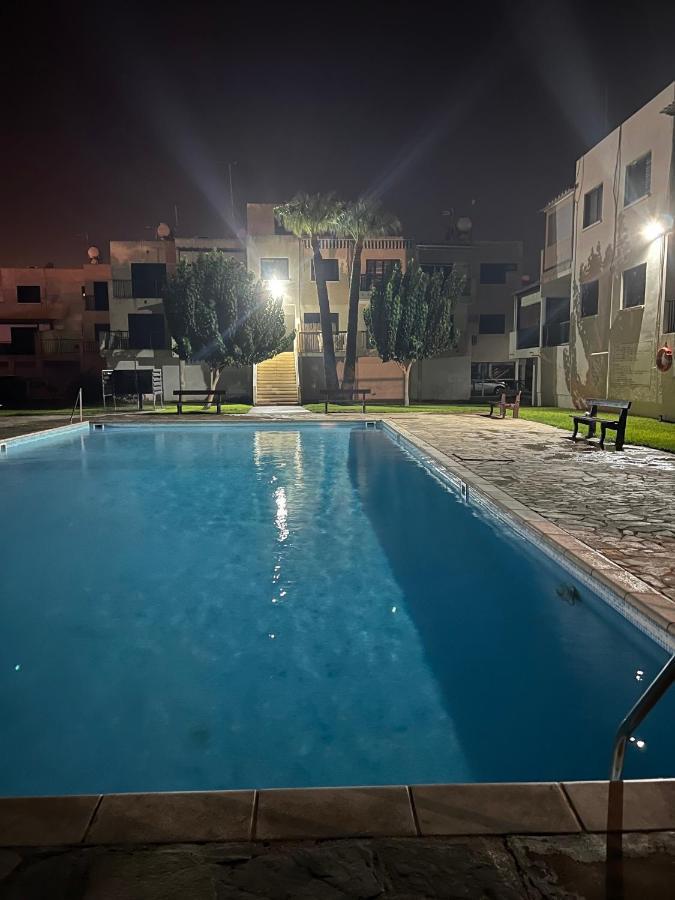 פאראלימני Taniandres Apartments מראה חיצוני תמונה