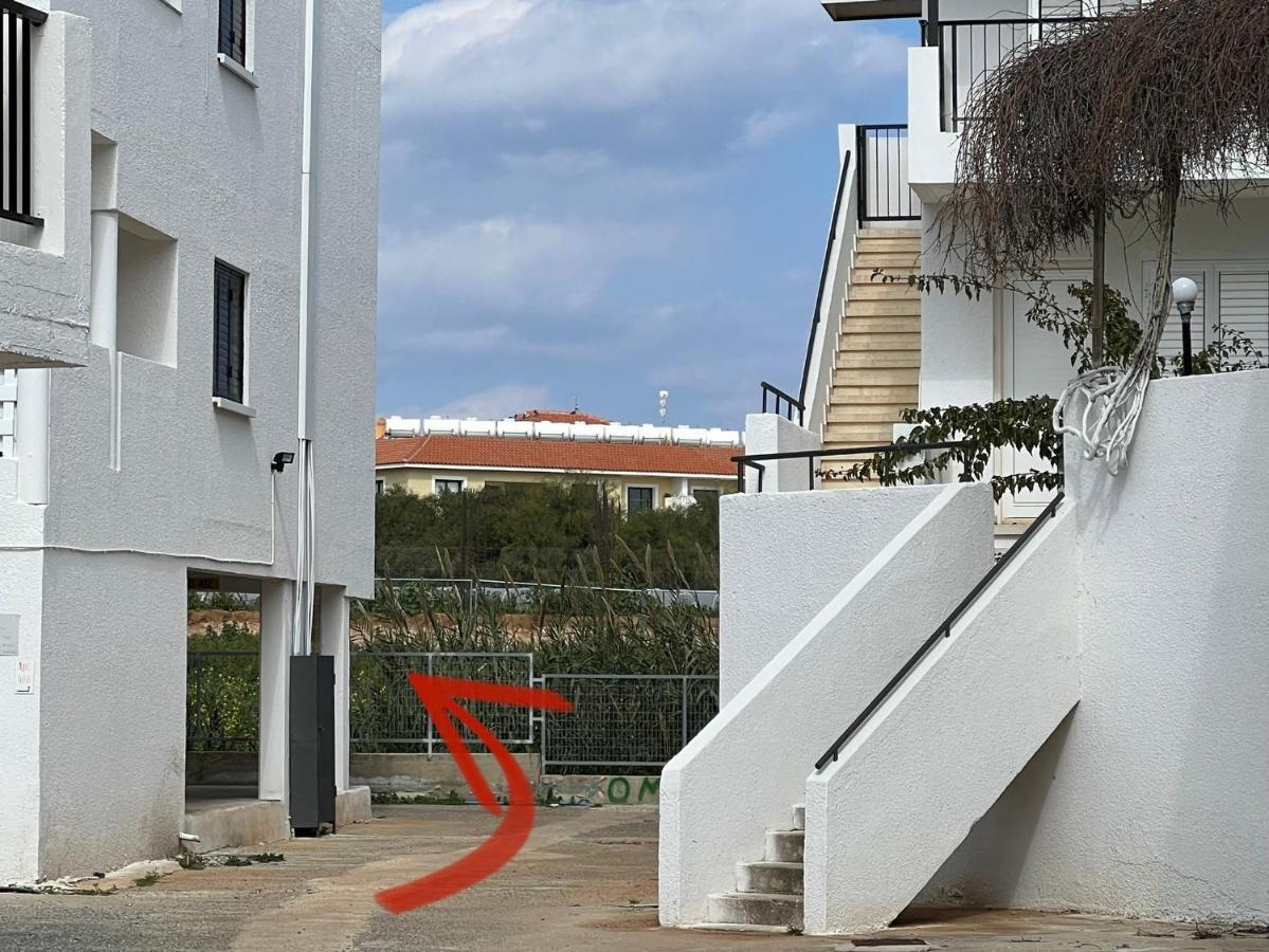 פאראלימני Taniandres Apartments מראה חיצוני תמונה