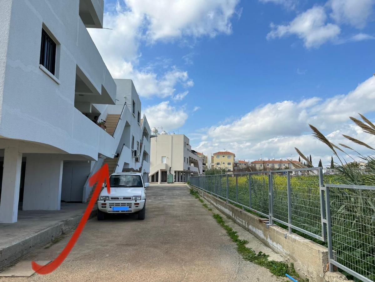 פאראלימני Taniandres Apartments מראה חיצוני תמונה